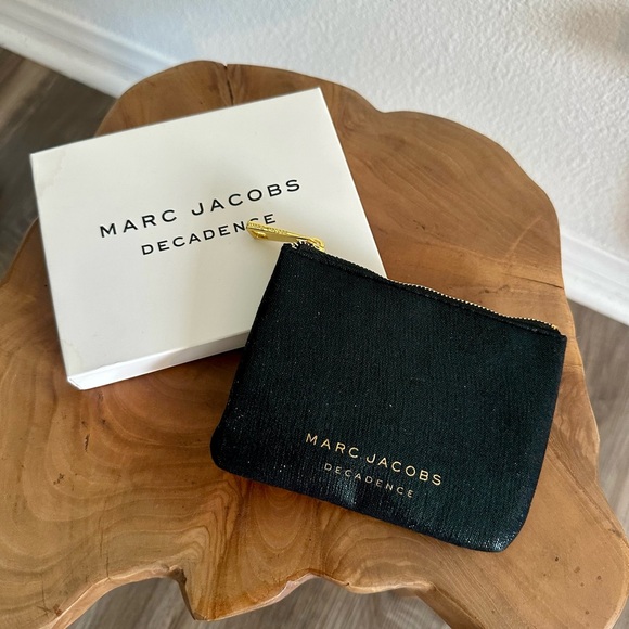 Marc Jacobs NEW in Box Decadence Coin Purse Cosmetics Pouch Black Shimmer - Picture 3 of 6